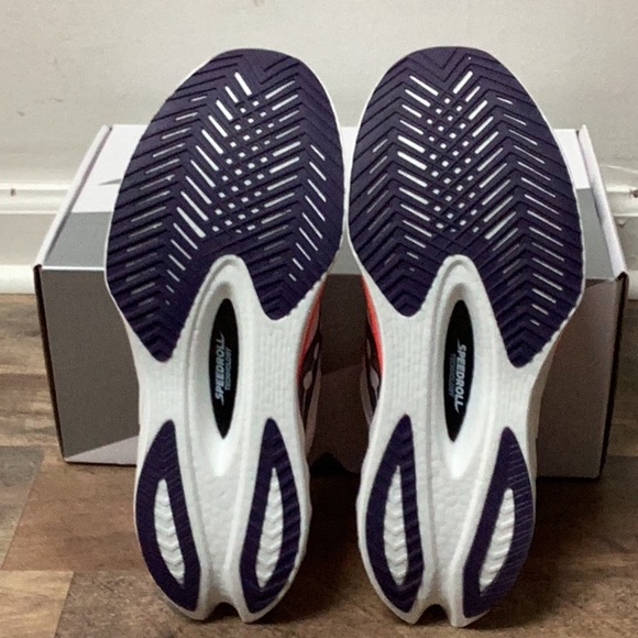 Men’s Saucony Endorphin Pro 4 - Picture 4 of 5